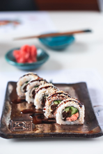 Uramak łosoś grillowany 5 szt. 