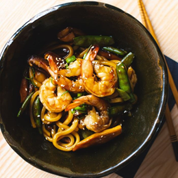 Teriyaki udon z krewetkami