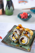  Chumaki tempura maślana